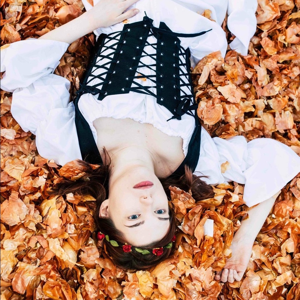 Meet your Posher, Lauren